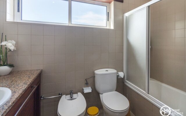 Home Azores - José do Canto Apartment
