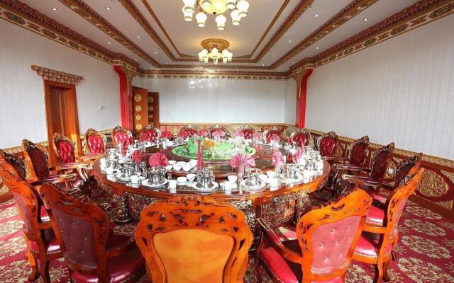 Shangri-la Zhaxidele Hotel