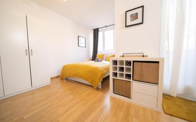 Studio Shiny - Zentral mit Balkon - Messe - Küche
