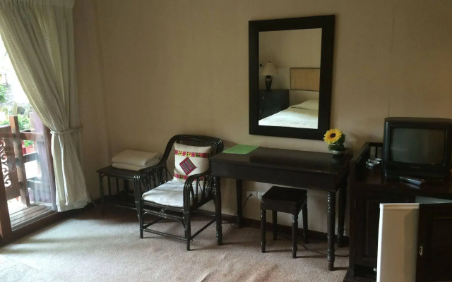Mae Hong Son Mountain Inn Hotel & Resort