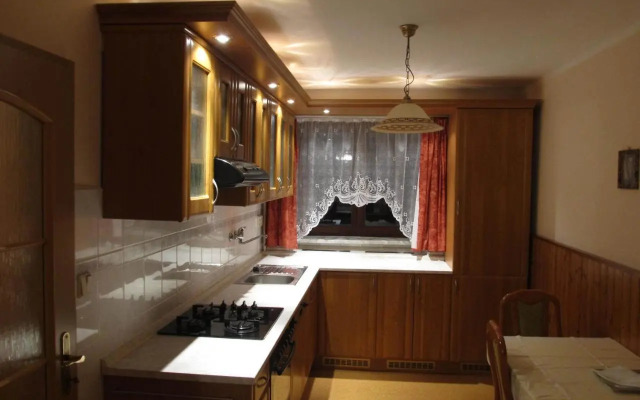 Apartment Bajt