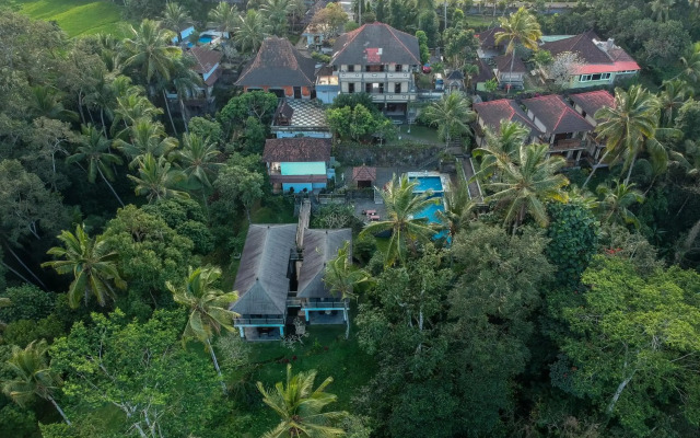 Puri Saron Hotel Madangan