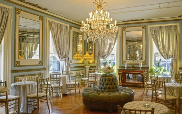 Maxwell Mansion