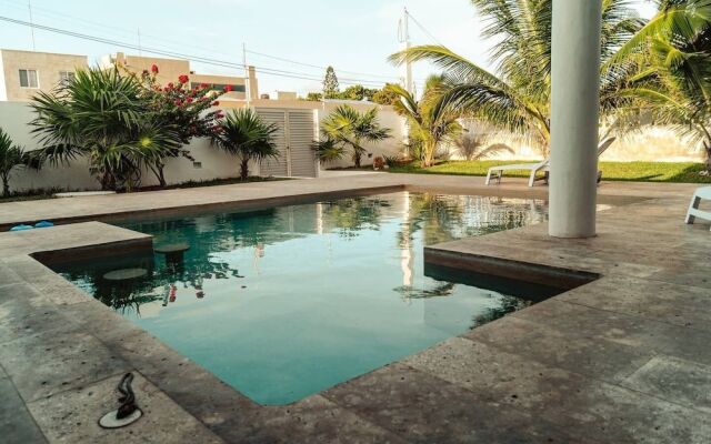 Breathtaking Beach Villa, Feel the Inviting Vibe!