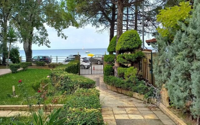 Bay Beach Maisonette