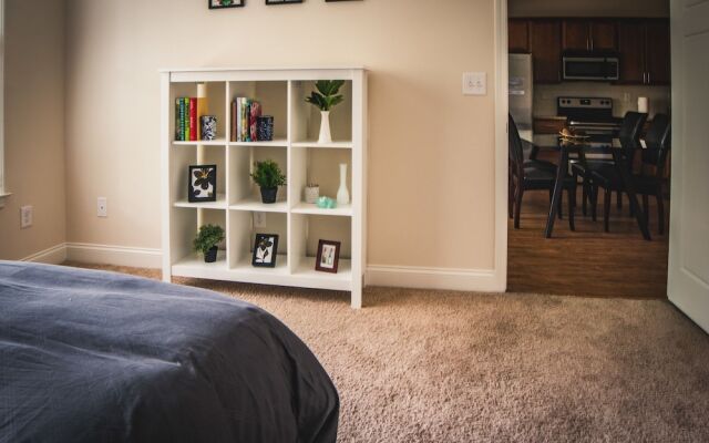 Wesley Heights Studio 1 BR Apts by Frontdesk