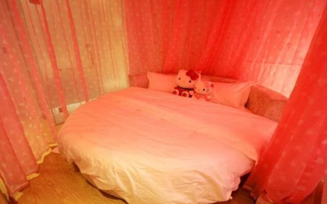 Meigui Zhiyue Theme Hotel