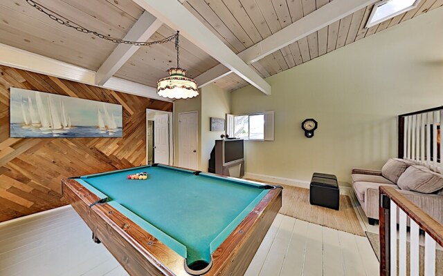 240moose 3 Bedroom Home