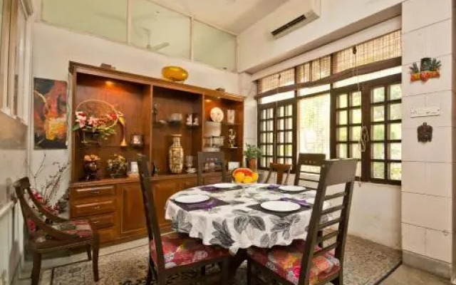 Trendy Bed and Breakfast and Service Apartments