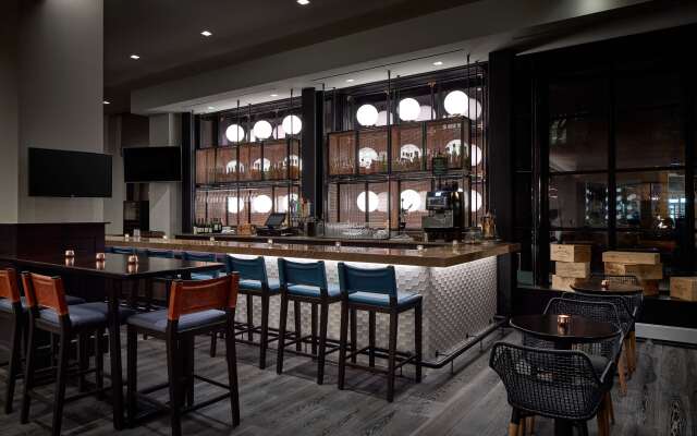 Hyatt Centric Old Town Alexandria