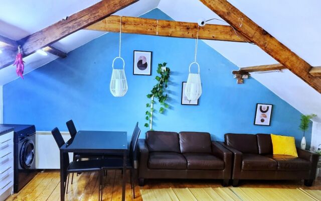 Moorish Character Apartment in Newcastle City