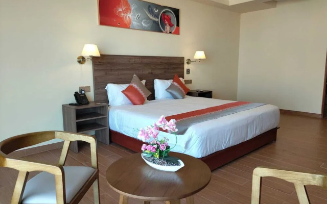 Sm Hotel Plus