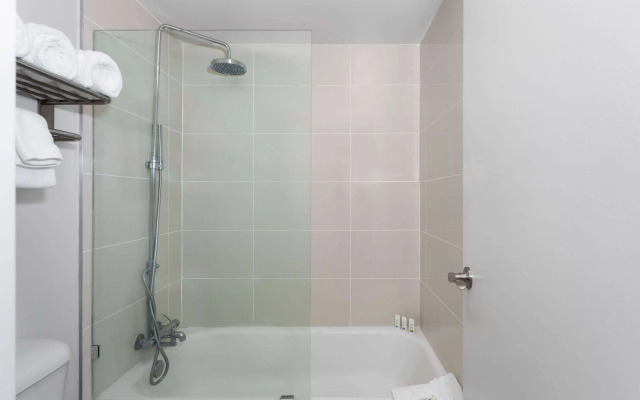 Developer Inn Express Fundamental, a Travelodge by Wyndham