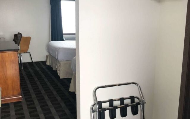 Motel 6 Missoula, MT - Wye - Travel Plaza