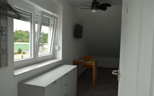 ANJA'S motel - Adult Only