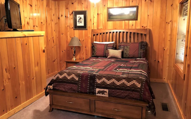 Bearly Rustic by RedAwning