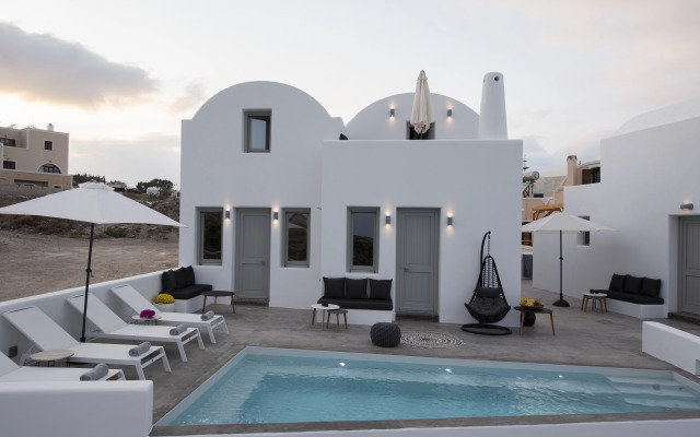 White Orchid Luxury Suites
