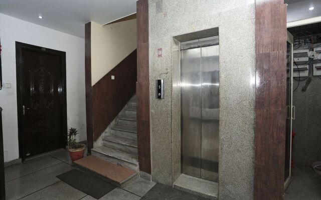 OYO 12400 Hotel Prem