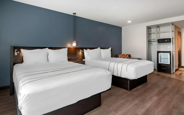 Vīb Hotel by Best Western Denver RiNo