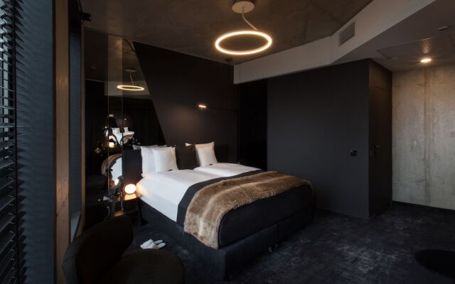 The Loft Hotel - Adults Only