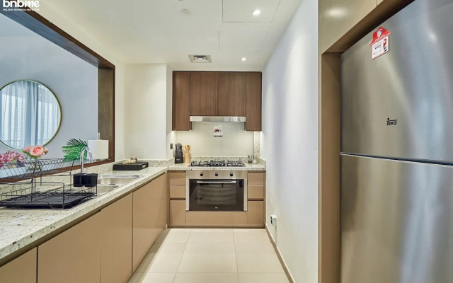 bnbme | Boulevard Heights | 3 + Maids