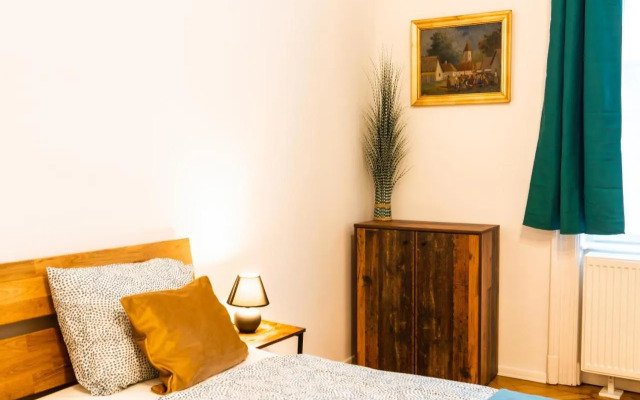Palace Quarter Suite