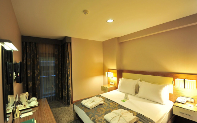 Yasmak Comfort Hotel