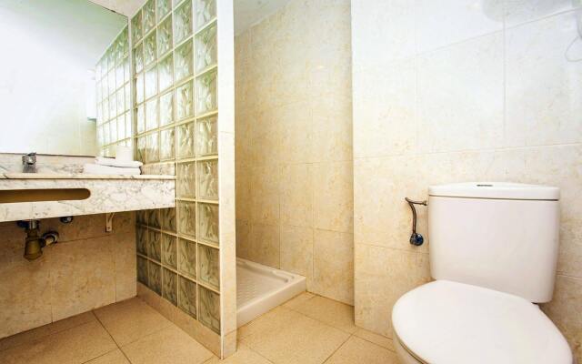 Apartamentos Alboran-Arysal