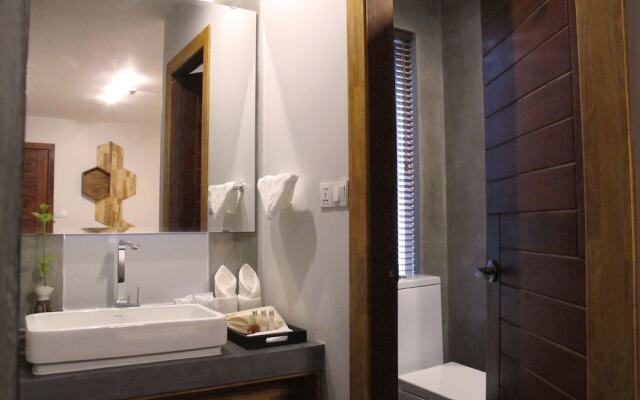 Tonle Tropic Boutique Hotel