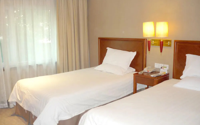 GreenTree Inn Shanghai Jiangpu Business Hotel