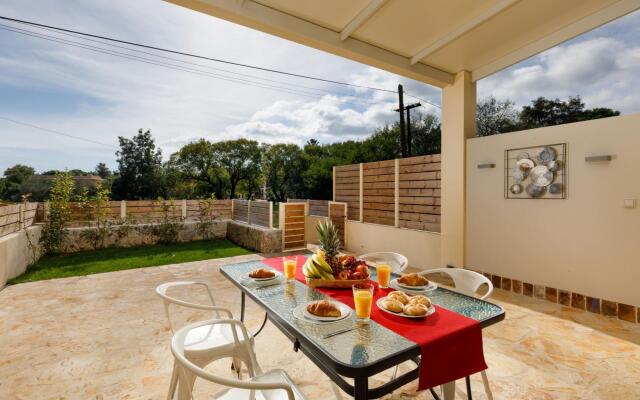 Senses Suite Ena in Dassia