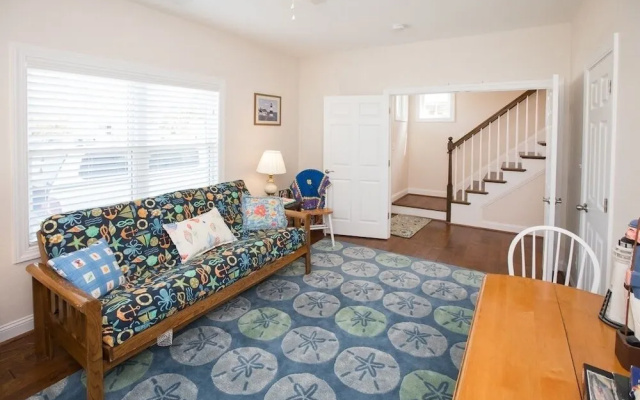 Serenity Now 4 Bedroom Condo by Redawning
