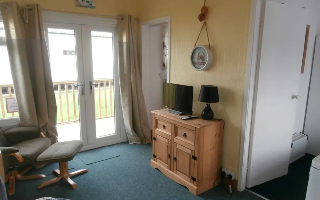 Captivating 2-bed Chalet in Mablethorpe
