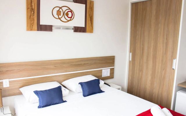 Assay Plaza Hotel