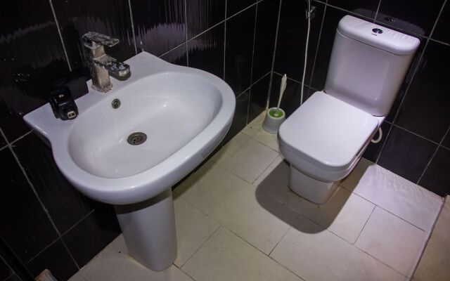 Extended Stay Grand Hotel