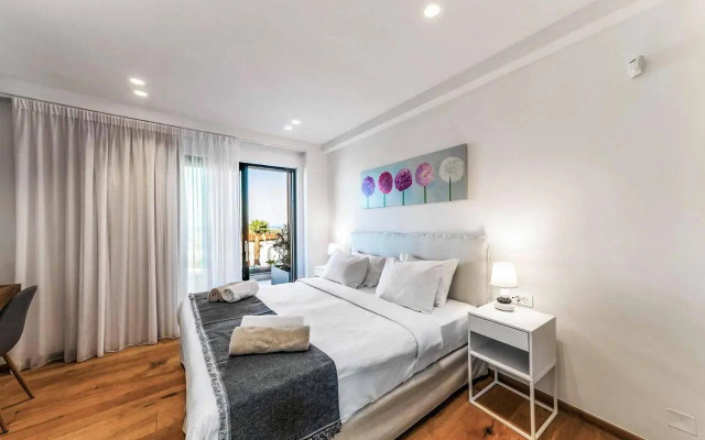 Kamelia Villa 1