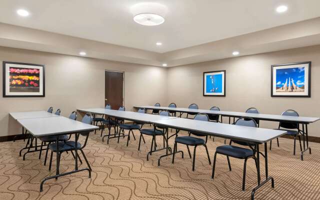 Comfort Suites Lafayette University Area