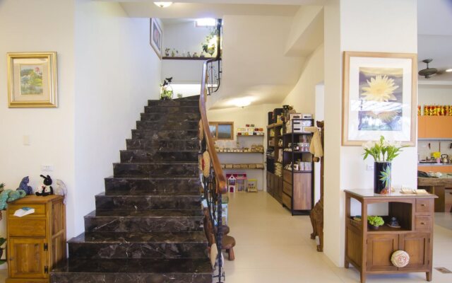 XinFu Traveler Inn