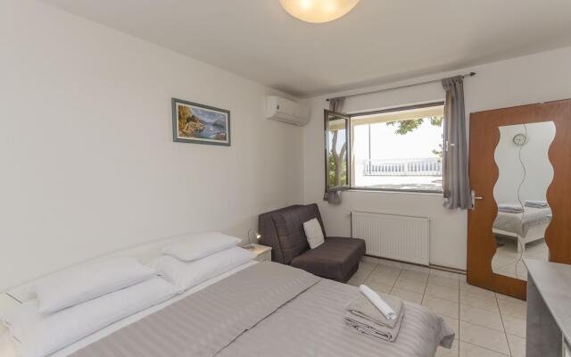 Apartments Maestral Suites