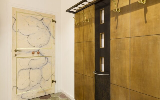 Nice Apartment Navona Sq