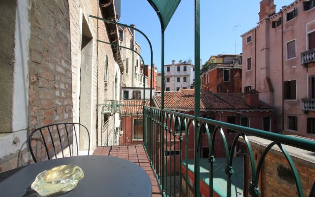 City Apartments - Surian