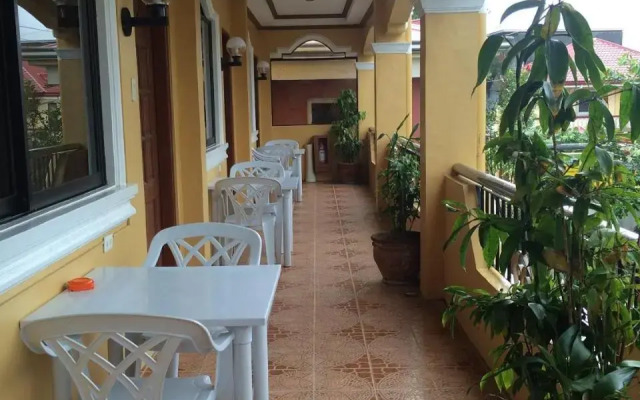Sunrise Apartelle