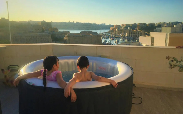 Valletta and Grand Harbour Lookout