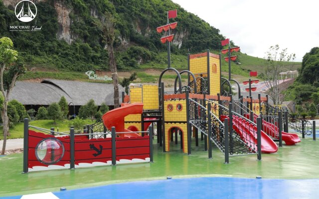 Moc Chau Island Mountain Park And Resort