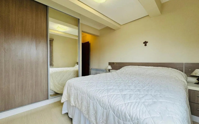 MRG - -Confortável 2D - Próximo à Rua Coberta