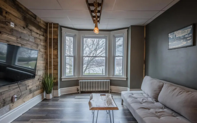 Rustic Riverfront Retreat