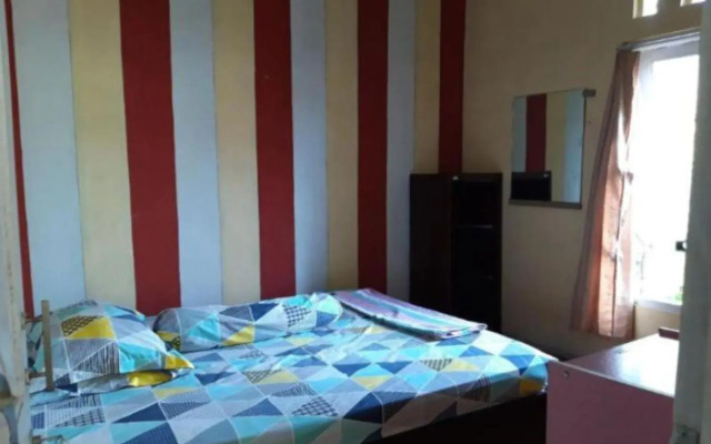 Toto Homestay