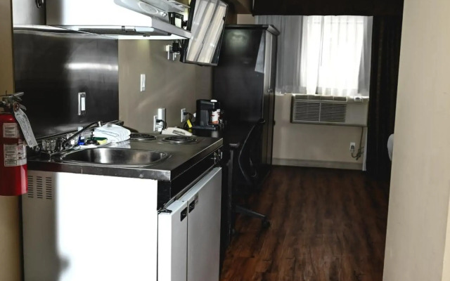 Quality Hotel & Conference Centre