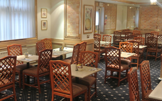 Norfolk Towers Paddington Hotel