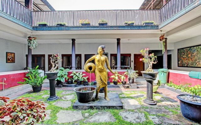 Super OYO Capital O 93240 Candra Dewi Hotel